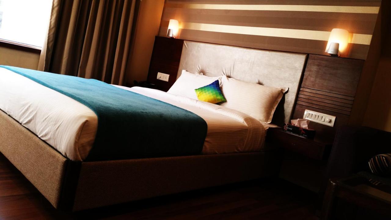 Hotel Admiral Suites New Delhi